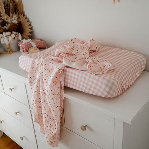 Drap de moïse vichy rose pêche/housse de matelas à langer