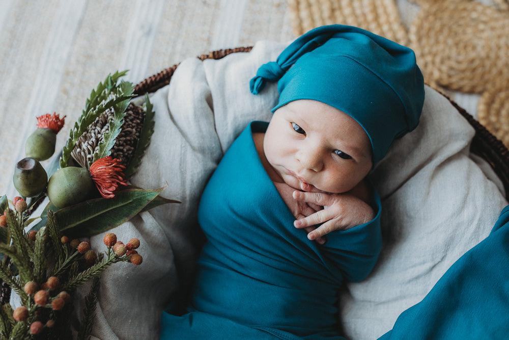 Cache-cœur et bonnet en jersey bleu marine